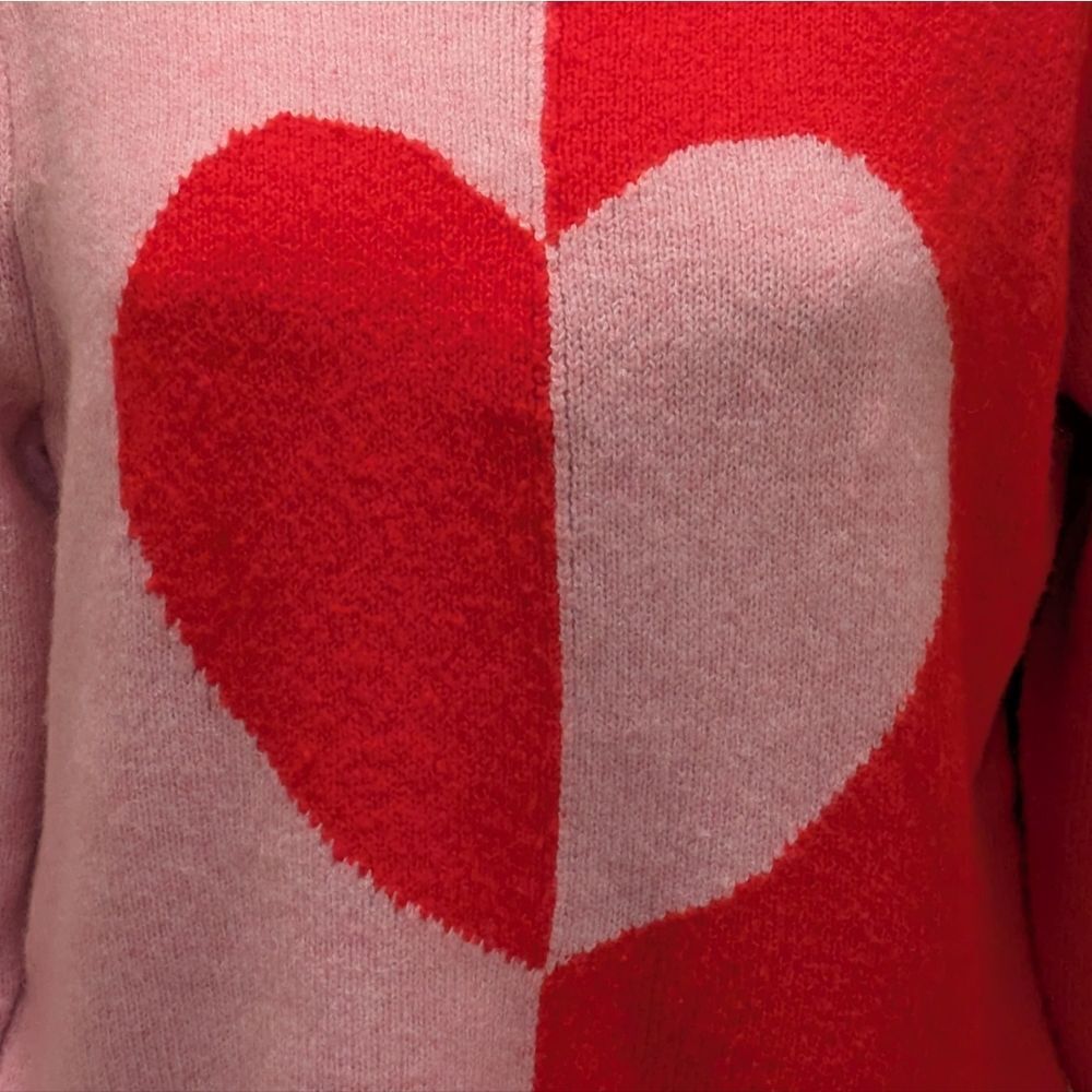 NWT Cupcakes and Cashmere 2X Red and Pink Statement Heart Knit Sweater - Picture 2 of 8